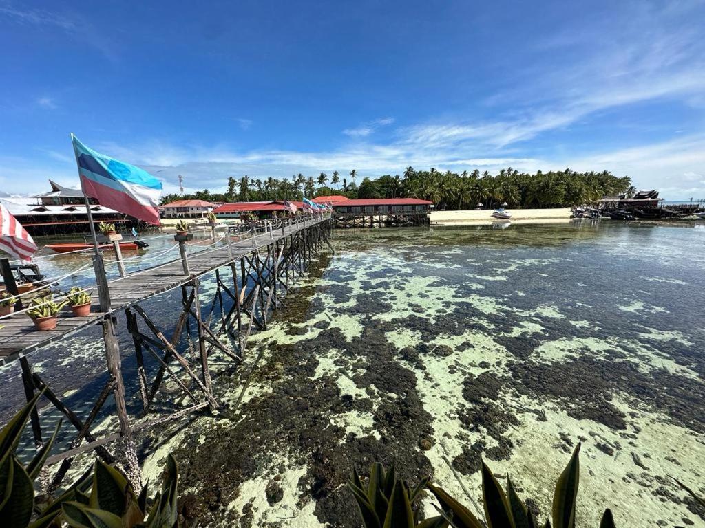 Mabul Backpackers Appartement Mabul Island Buitenkant foto