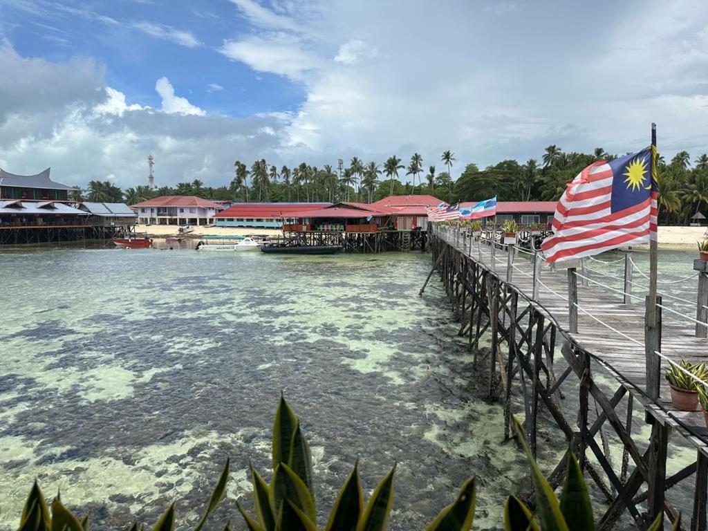 Mabul Backpackers Appartement Mabul Island Buitenkant foto