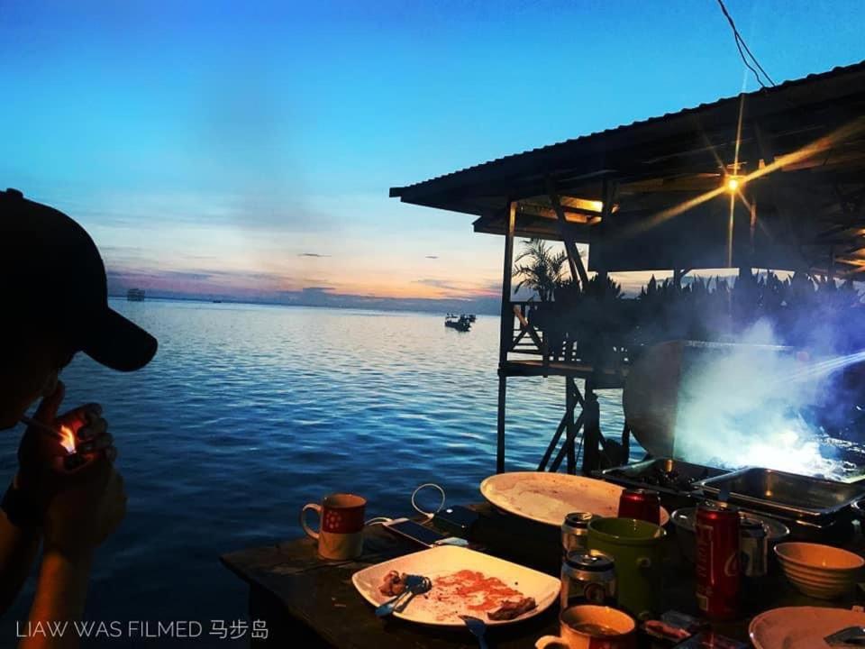 Mabul Backpackers Appartement Mabul Island Buitenkant foto